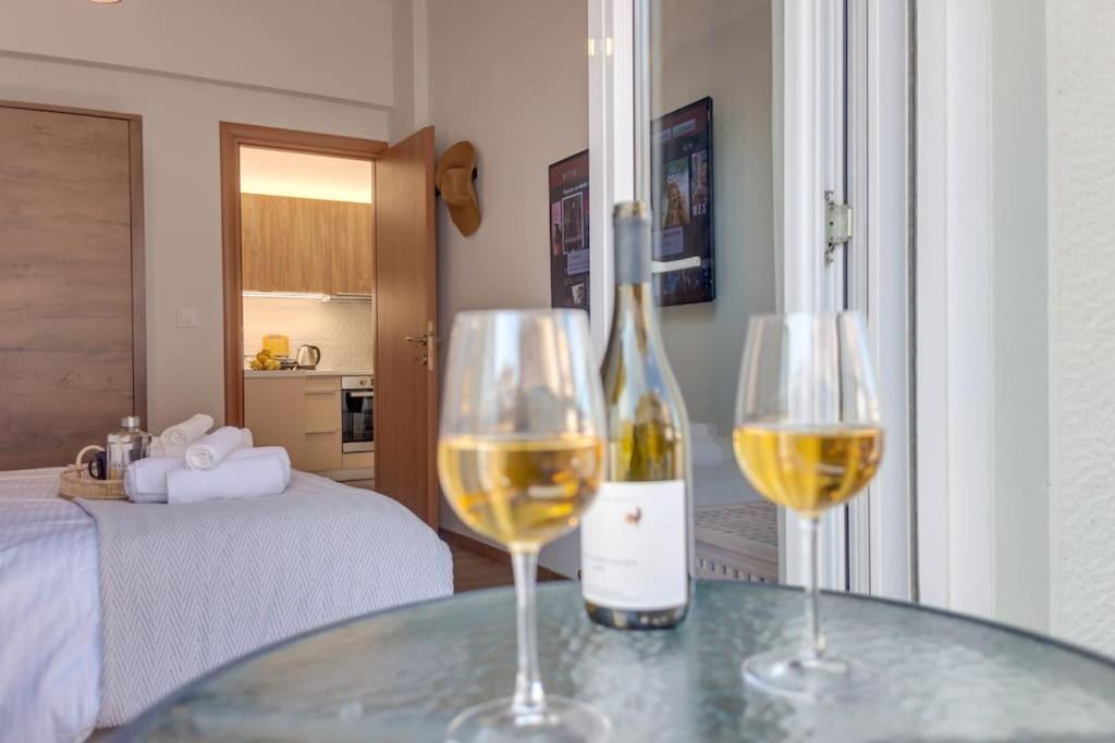 Deluxe Urban 2br By Nat. Archaelogical Museum Apartment Athens