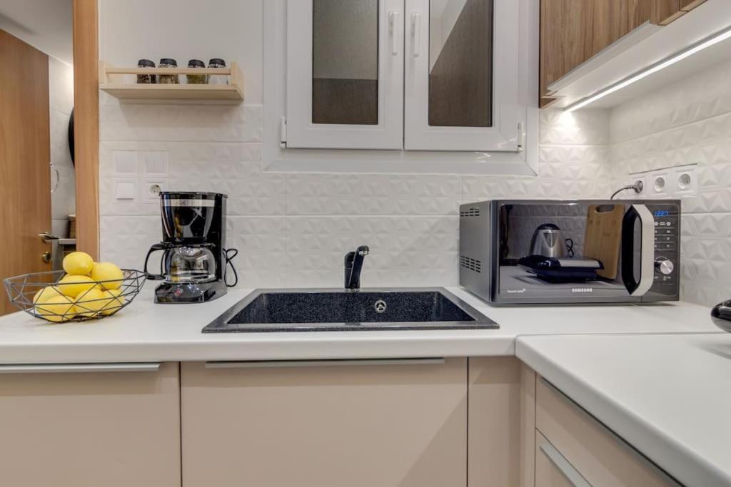 Deluxe Urban 2br By Nat. Archaelogical Museum * Athens